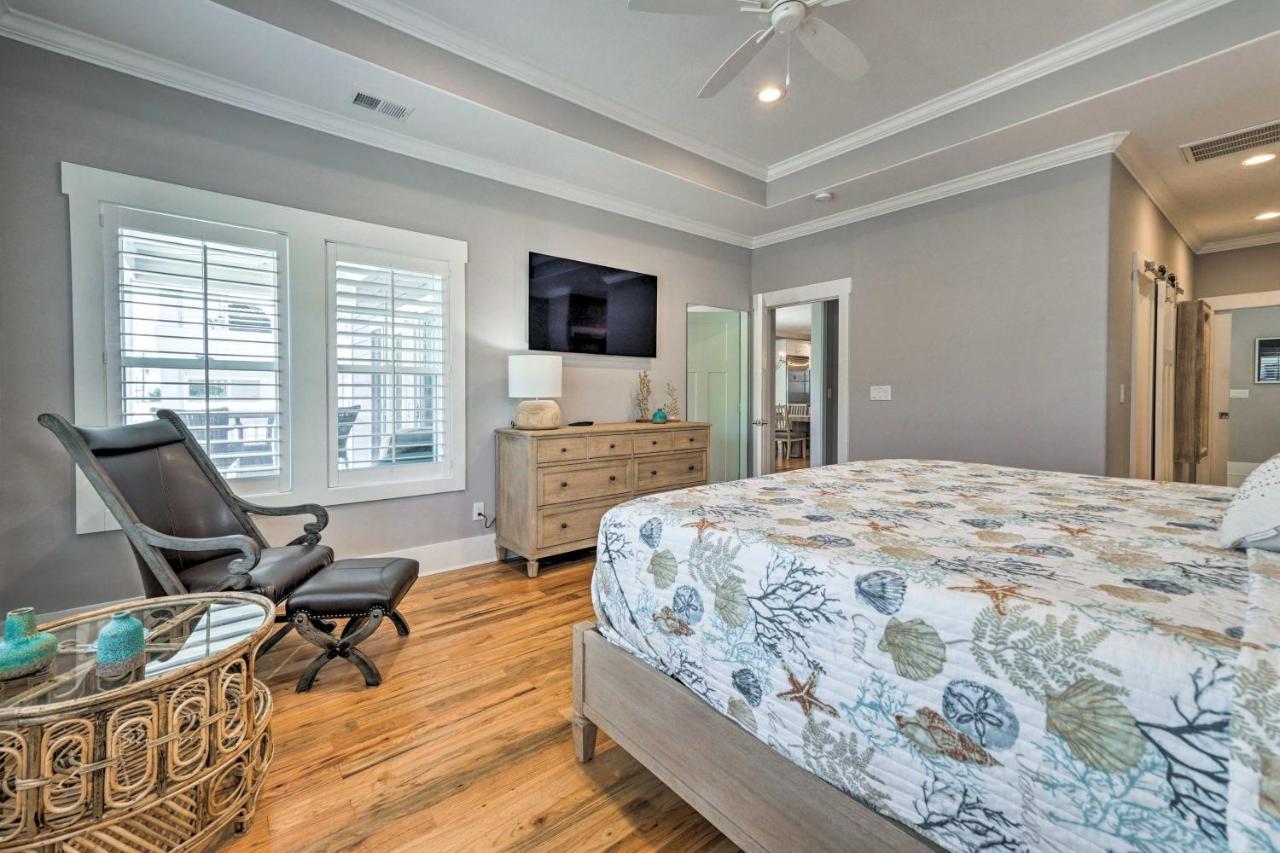 Bright Coastal Abode With Porch And Beach Access! Carolina Beach Eksteriør billede