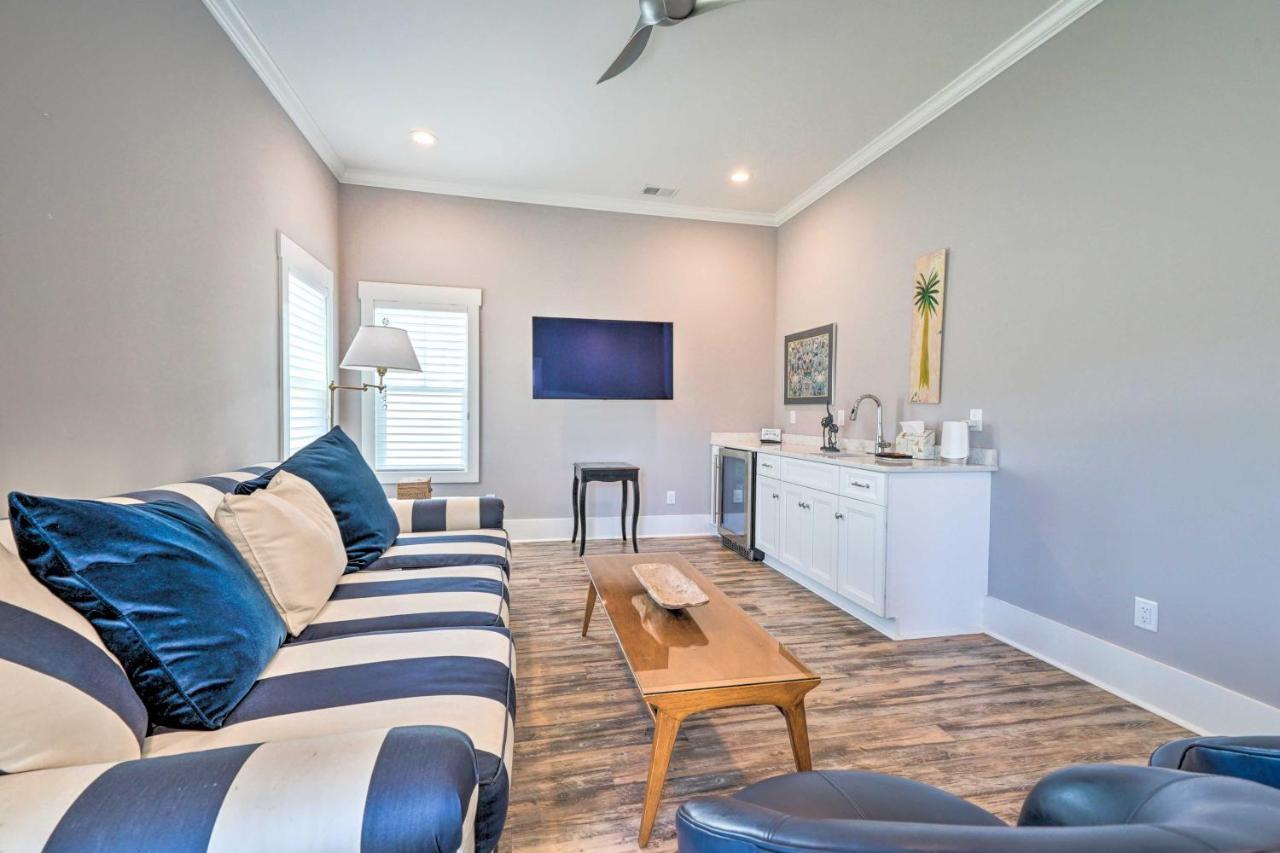 Bright Coastal Abode With Porch And Beach Access! Carolina Beach Eksteriør billede